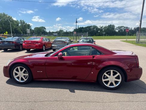 Used 2006 Cadillac XLR RWD image 8