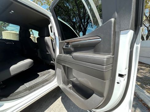 Used 2024 Chevrolet Silverado 1500 LT Trail Boss image 40