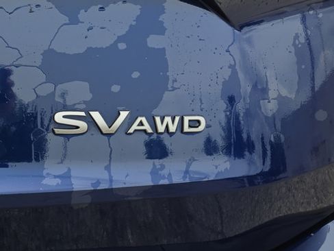 Used 2024 Nissan Rogue SV AWD/4WD image 38