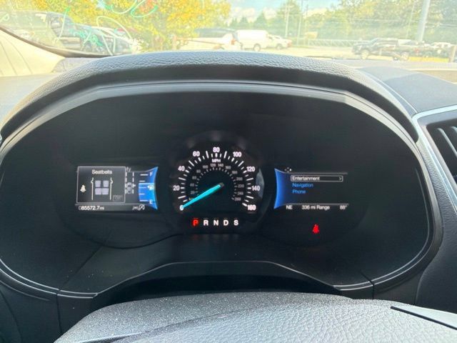 Used 2022 Ford Edge Titanium w/ Equipment Group 301A AWD/4WD image 22