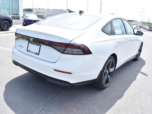 New 2026 Honda Accord SE image 9