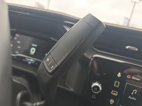 Used 2025 GMC Sierra 2500 AT4 w/ AT4 Premium Plus Package image 27