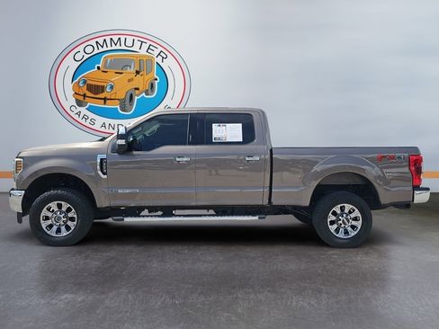 Used 2019 Ford F350 Lariat w/ Chrome Package image 2