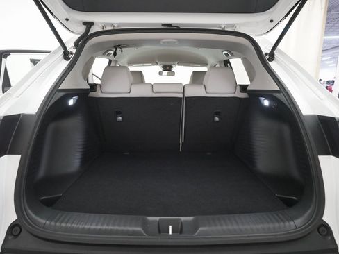 Certified 2023 Honda HR-V LX image 10