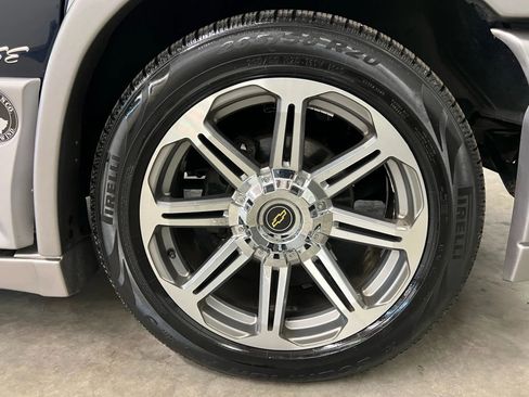 Used 2017 Chevrolet Express 2500 image 53