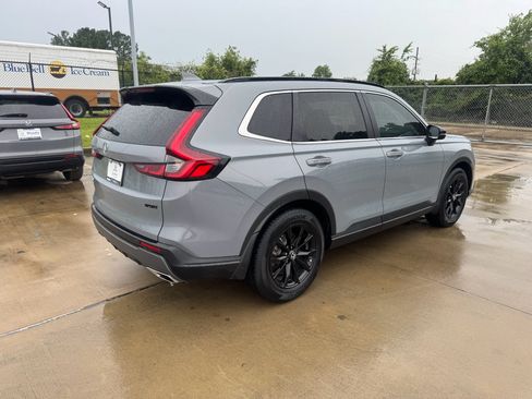 Certified 2025 Honda CR-V Sport image 8
