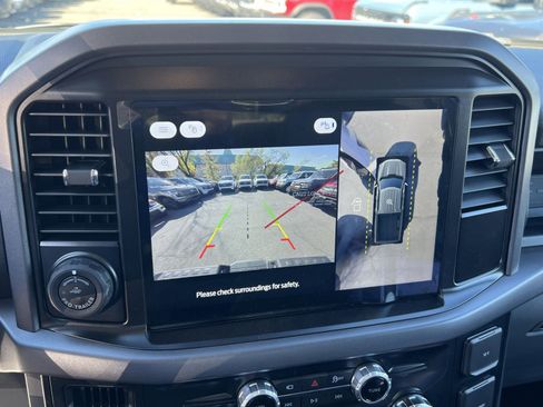 New 2025 Ford F150 Lightning XLT image 19