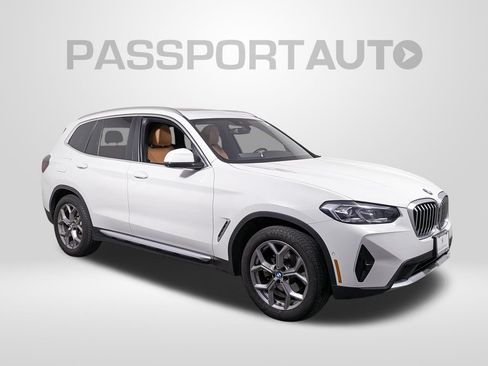 Used 2024 BMW X3 xDrive30i w/ Premium Package w/ZPA AWD/4WD image 9