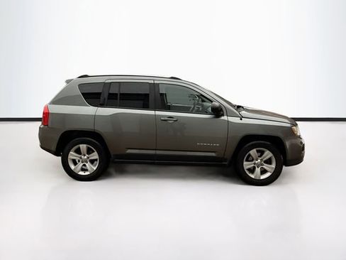 Used 2012 Jeep Compass Latitude image 5
