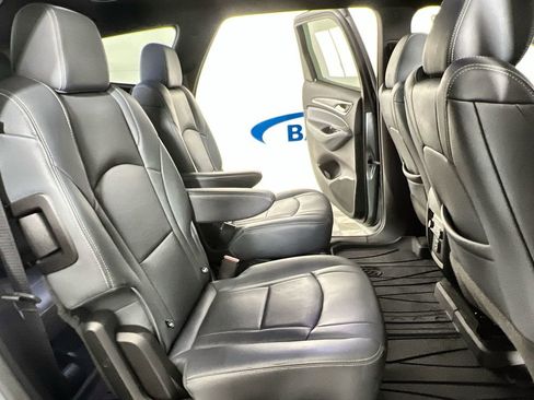 Certified 2023 Buick Enclave Essence w/ Experience Buick Package AWD/4WD image 28