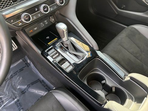 Used 2023 Acura Integra A-Spec image 18