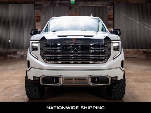 Used 2025 GMC Sierra 1500 Denali w/ Denali Reserve Package AWD/4WD image 4