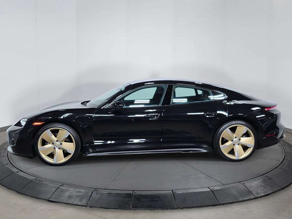 Used 2024 Porsche Taycan RWD image 2