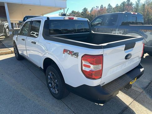New 2026 Ford Maverick XLT w/ XLT Luxury Package image 8