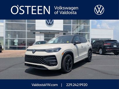 New 2026 Volkswagen Tiguan SE R-Line