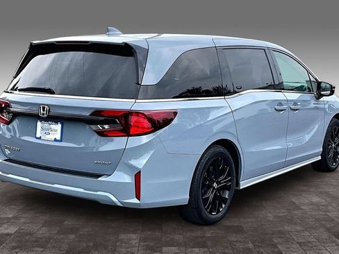 Used 2025 Honda Odyssey Sport-L image 29