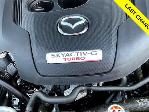 Certified 2025 MAZDA CX-30 Carbon AWD/4WD image 34