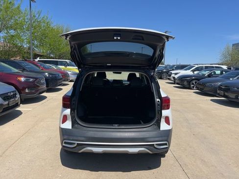 Used 2022 Kia Seltos S FWD image 9