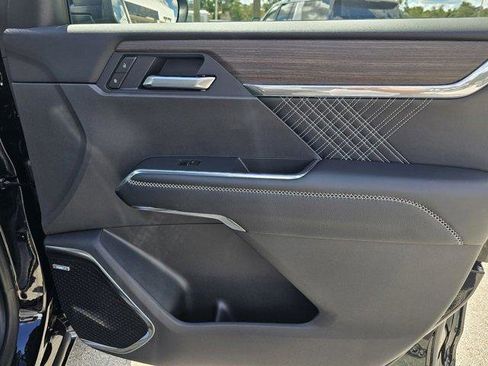 New 2026 GMC Acadia Denali w/ Super Cruise Package image 23