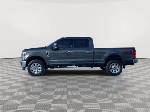 Used 2018 Ford F350 Lariat w/ Lariat Ultimate Package image 5