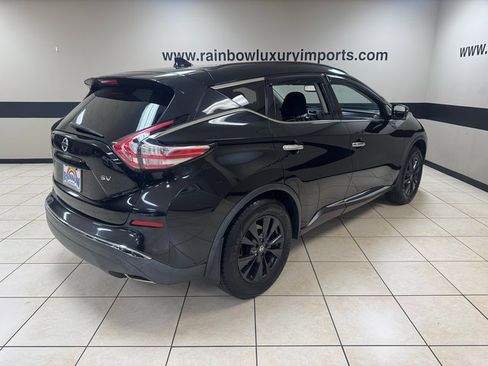 Used 2017 Nissan Murano SV w/ Premium Plus Package image 6