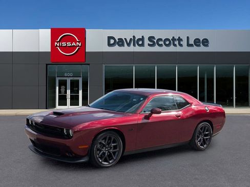 Certified 2023 Dodge Challenger R/T w/ Blacktop Package image 8