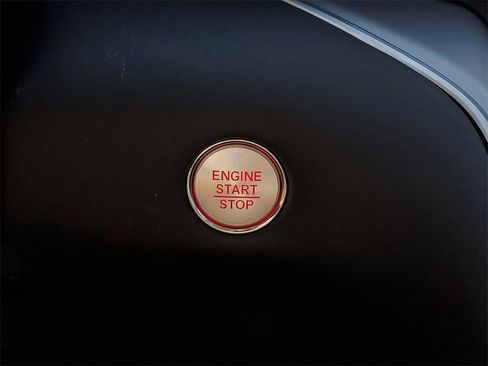 Certified 2025 Acura TLX w/ Technology Package image 28