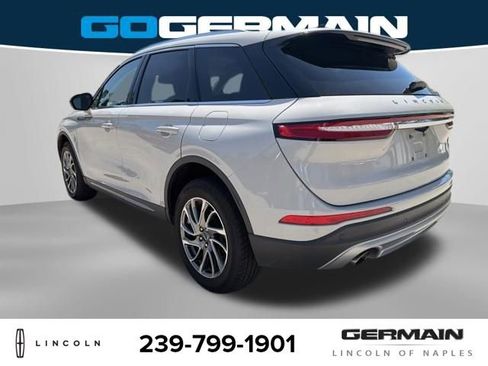 Used 2021 Lincoln Corsair FWD image 5