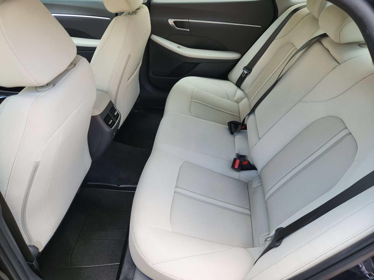 Used 2023 Hyundai Sonata SEL w/ Convenience Package FWD image 29