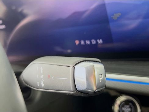 Certified 2024 Buick Envision Preferred image 16