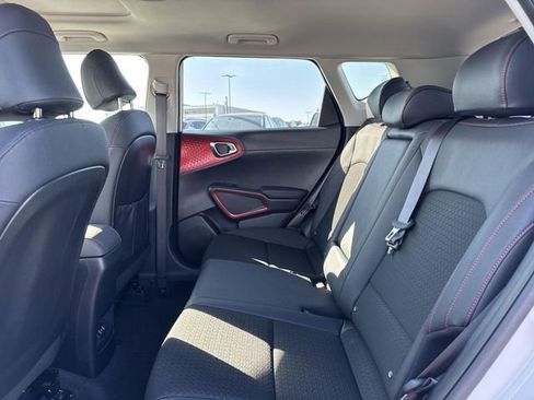 Certified 2025 Kia Soul GT-Line FWD image 9