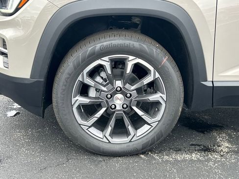 New 2026 GMC Terrain Elevation w/ Elevation Premium Package AWD/4WD image 12