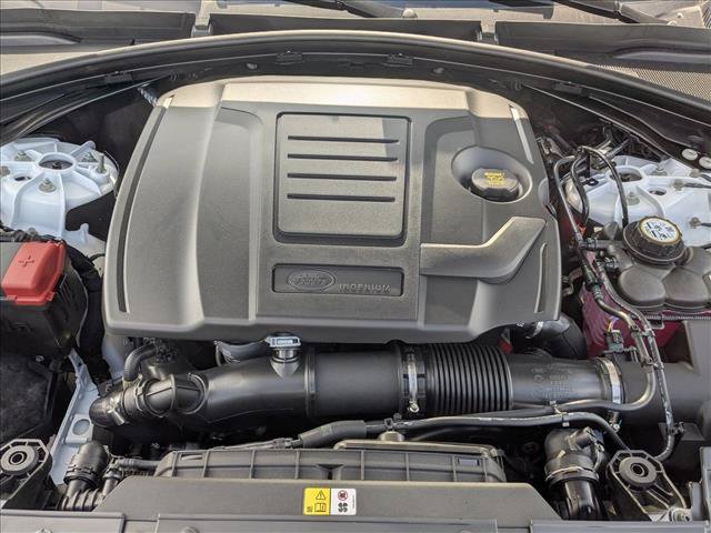 New 2026 Land Rover Range Rover Velar S AWD/4WD image 18