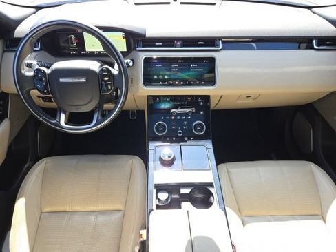 Used 2018 Land Rover Range Rover Velar R-Dynamic SE AWD/4WD image 10