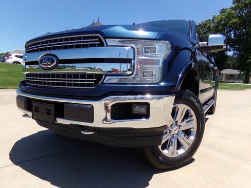 Used 2018 Ford F150 Lariat w/ Equipment Group 502A Luxury AWD/4WD image 6