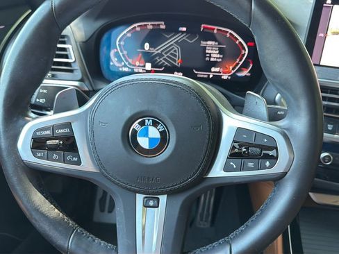 Used 2023 BMW X4 xDrive30i w/ M Sport Package AWD/4WD image 13