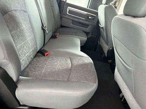 Used 2018 RAM 1500 Big Horn AWD/4WD image 20
