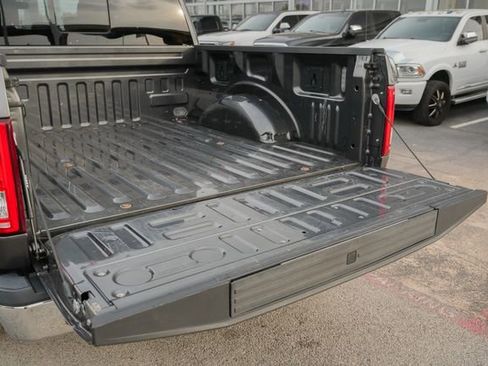 Used 2015 Ford F150 XLT w/ Equipment Group 302A Luxury image 12