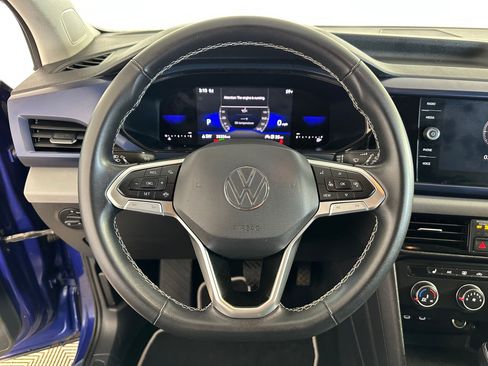 Used 2022 Volkswagen Taos SE image 15