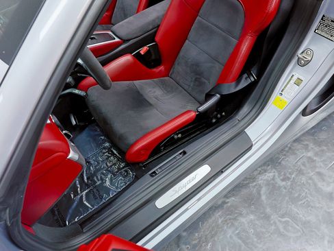 Used 2016 Porsche Boxster Spyder image 73