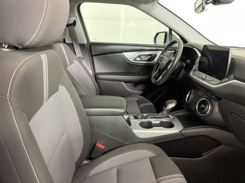 Used 2024 Chevrolet Blazer LT image 15