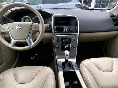 Used 2013 Volvo XC60 3.2 FWD image 15