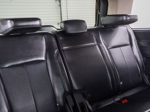 Used 2022 Ford Expedition XLT image 31