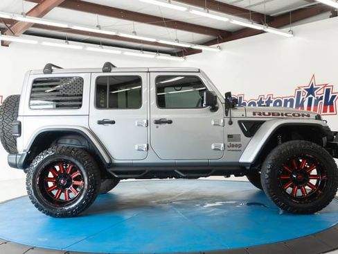 Used 2020 Jeep Wrangler Unlimited Rubicon AWD/4WD image 35