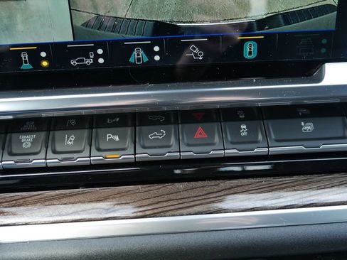 New 2026 Chevrolet Silverado 3500 LT w/ All Star Edition image 18