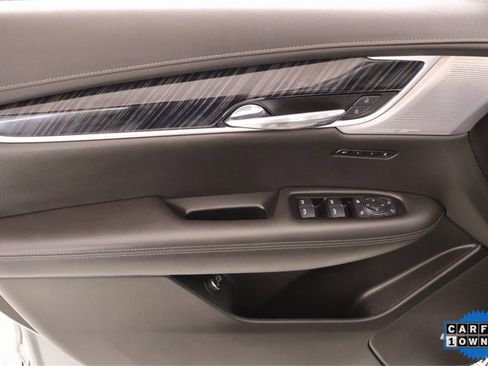 Certified 2025 Cadillac XT6 Premium Luxury image 13