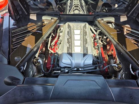 Used 2021 Chevrolet Corvette Stingray Preferred Cpe w/ Z51 Performance Package RWD image 12