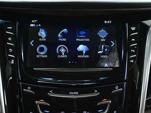 Used 2020 Cadillac Escalade Luxury image 30