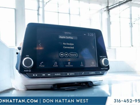 Used 2023 Nissan Rogue SV image 7