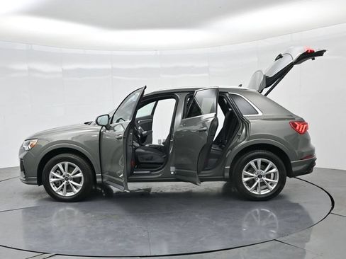 Used 2025 Audi Q3 2.0T Premium AWD/4WD image 34